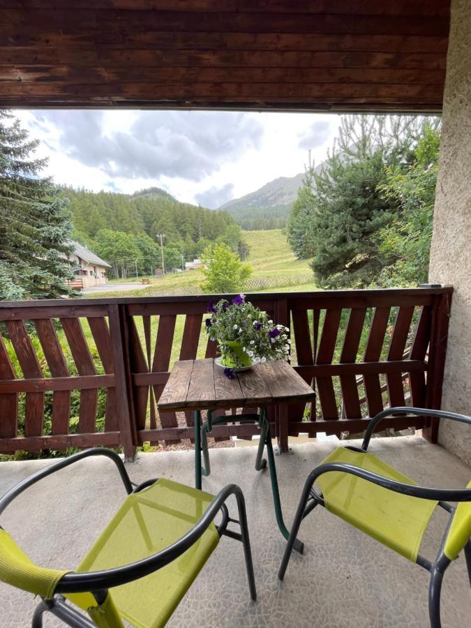 Maison L'Aiguille - 2 Appartements, 5 Chambres Et Table D'Hotes Au Pied De La Montagne A La Station De Laye Kültér fotó